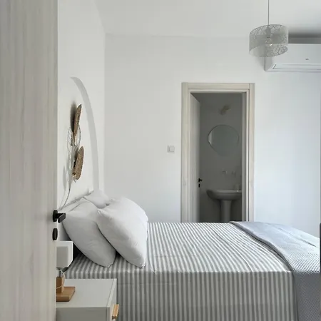 Theros - 1 Parikia (Paros)