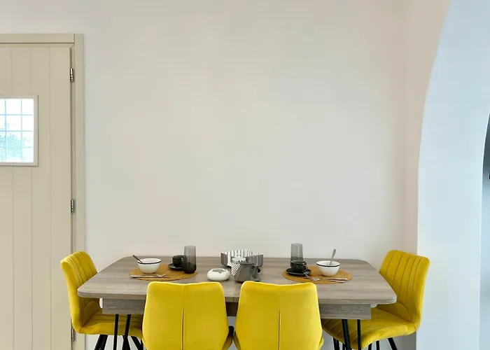 Theros - 1 Lejlighed