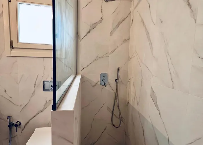 Lejlighed Theros - 1 *