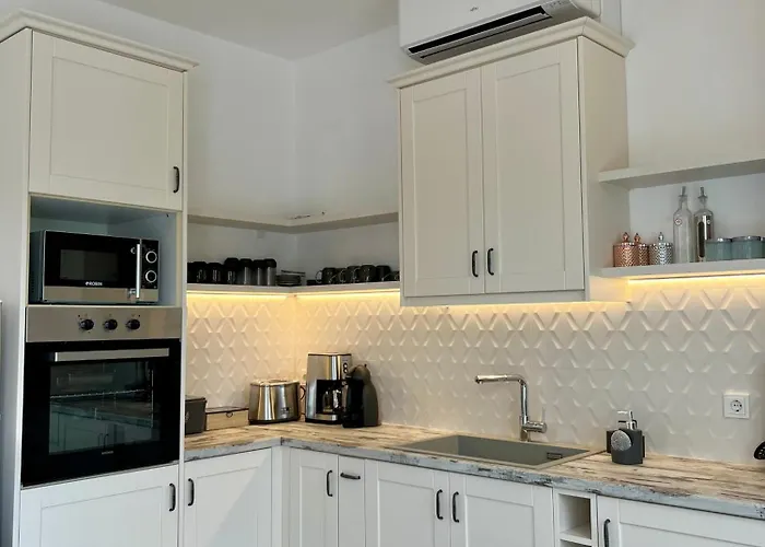 Lejlighed Theros - 1 *